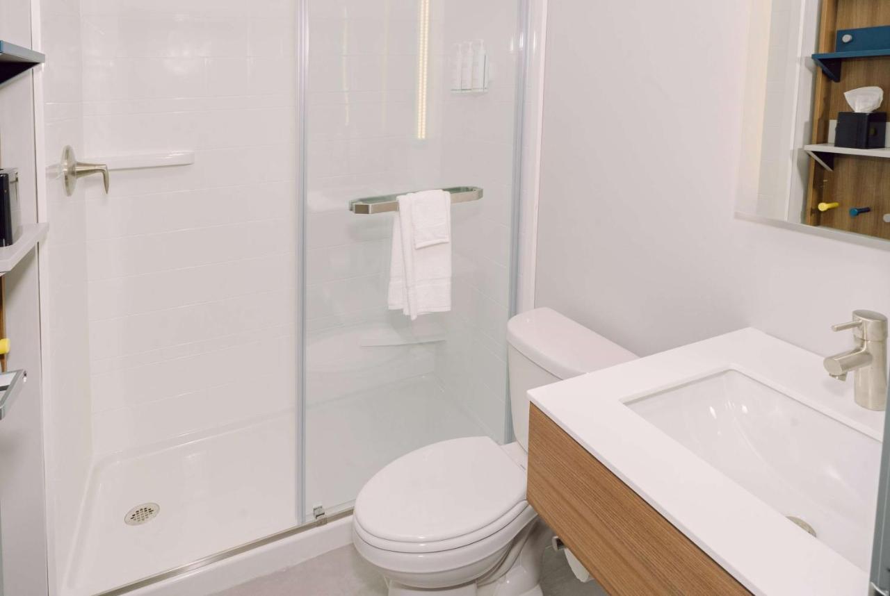 Microtel Inn & Suites By Wyndham Macedon Εξωτερικό φωτογραφία