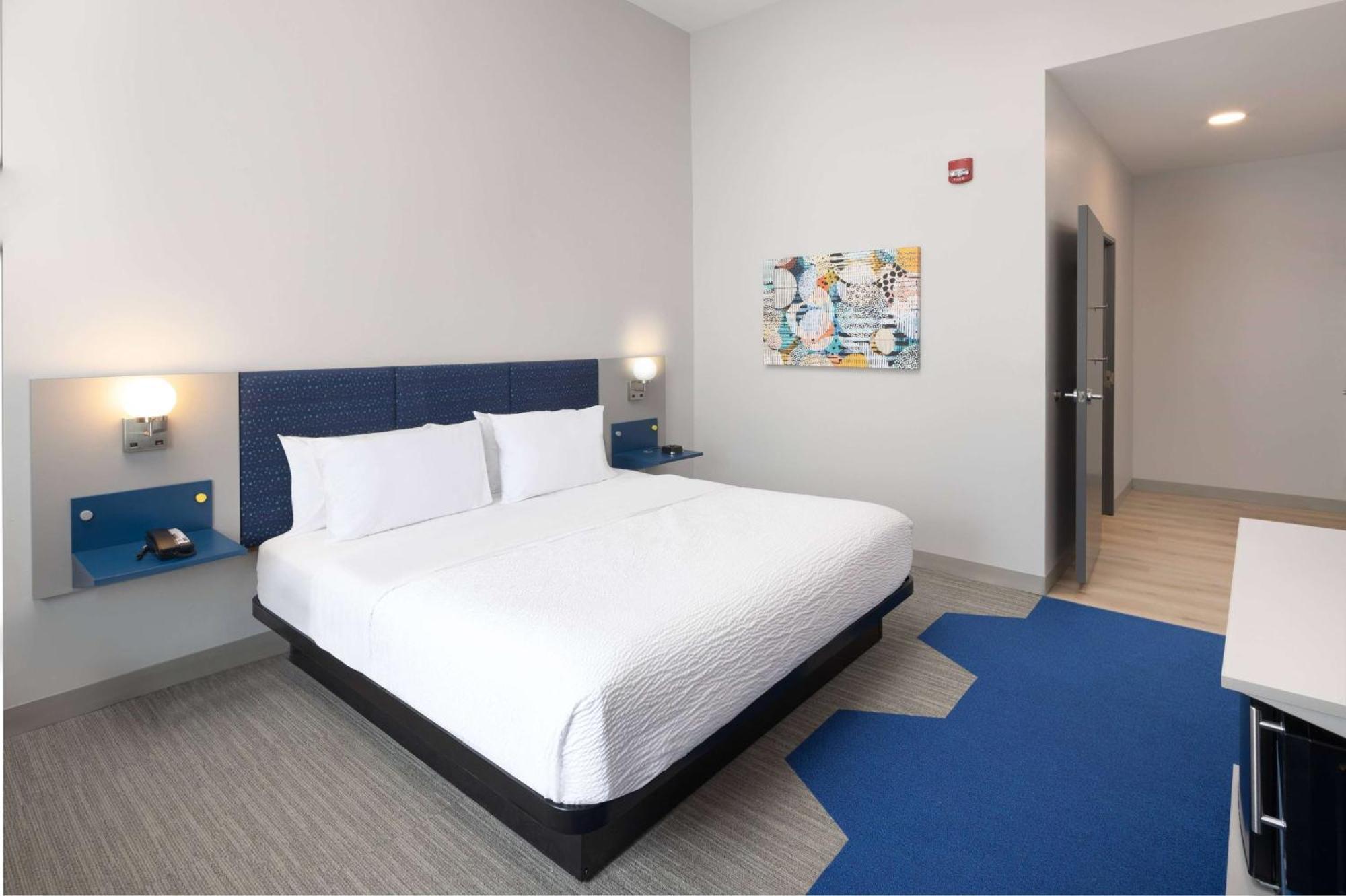 Microtel Inn & Suites By Wyndham Macedon Εξωτερικό φωτογραφία