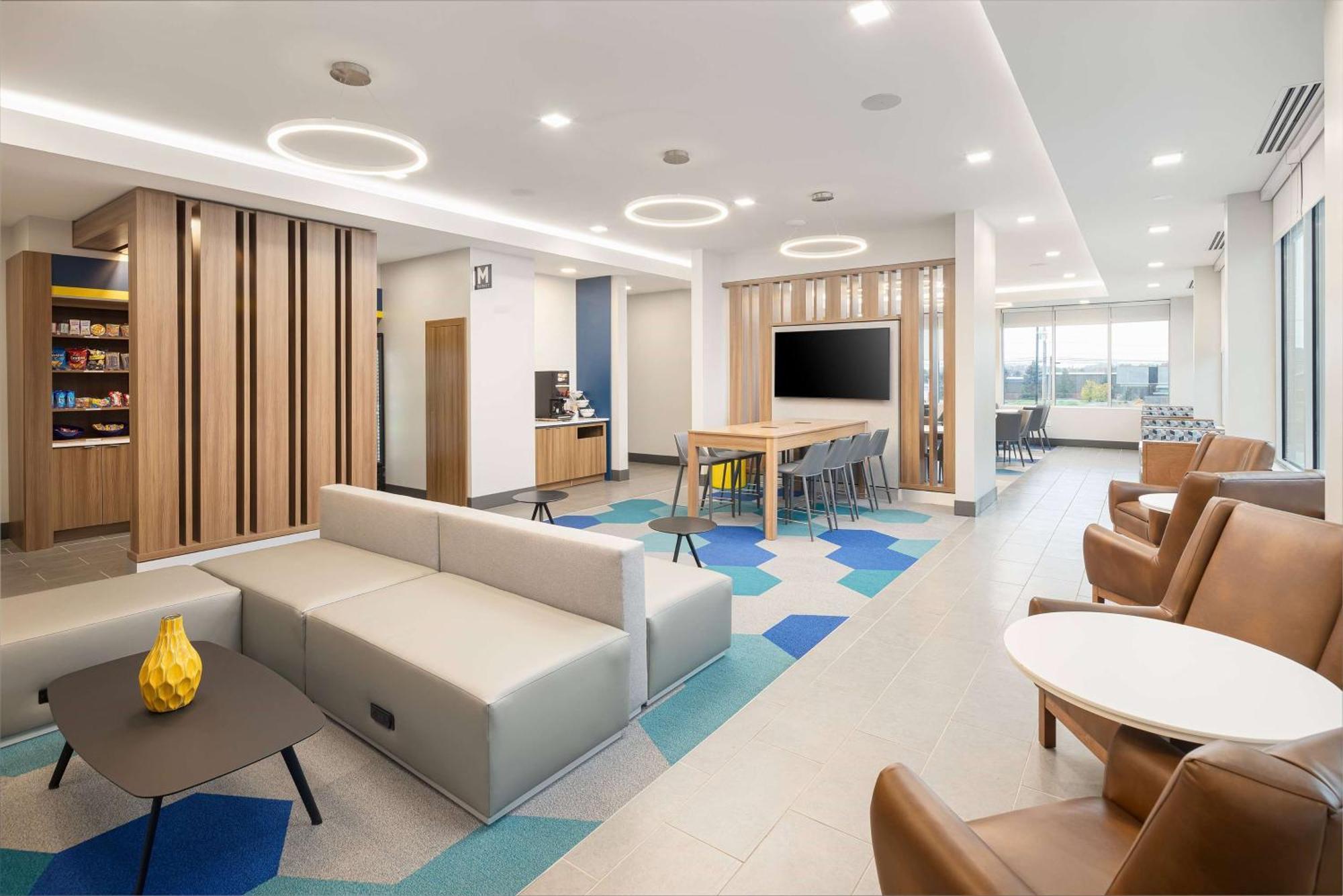 Microtel Inn & Suites By Wyndham Macedon Εξωτερικό φωτογραφία
